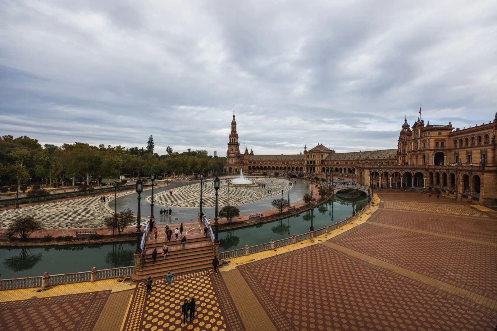 La Plaza de España de Séville, incontournable d'un voyage en Espagne